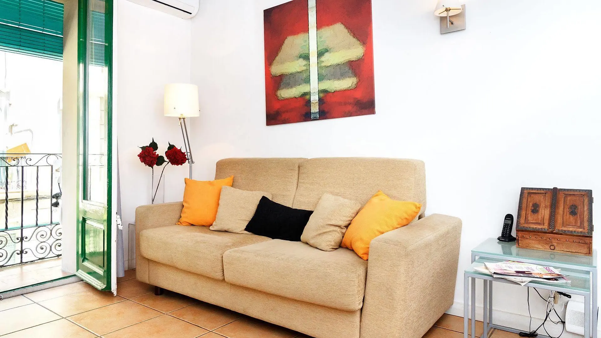 Feelathome Cabanyes Apartment Барселона